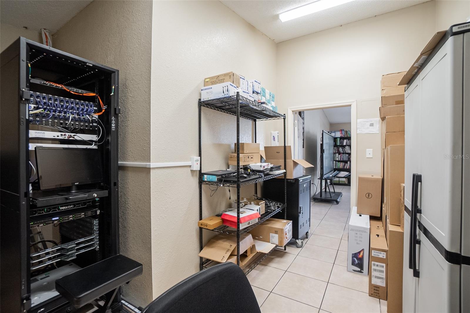 ACREAGE & UNREC - Commercial Sale