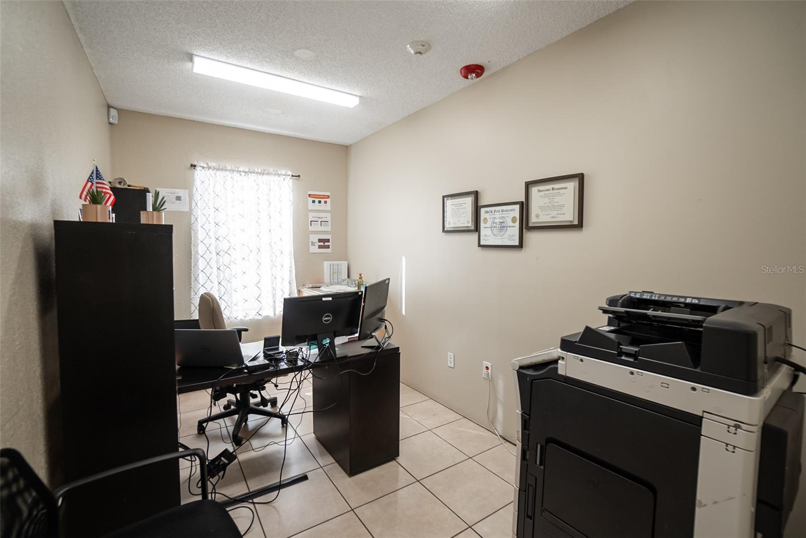 ACREAGE & UNREC - Commercial Sale