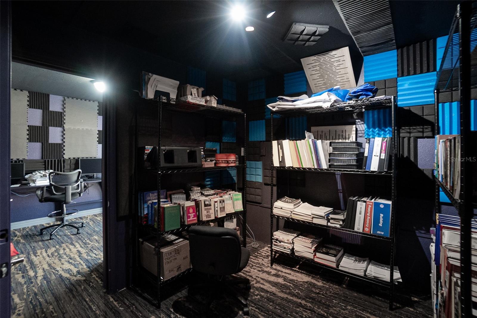 ACREAGE & UNREC - Commercial Sale