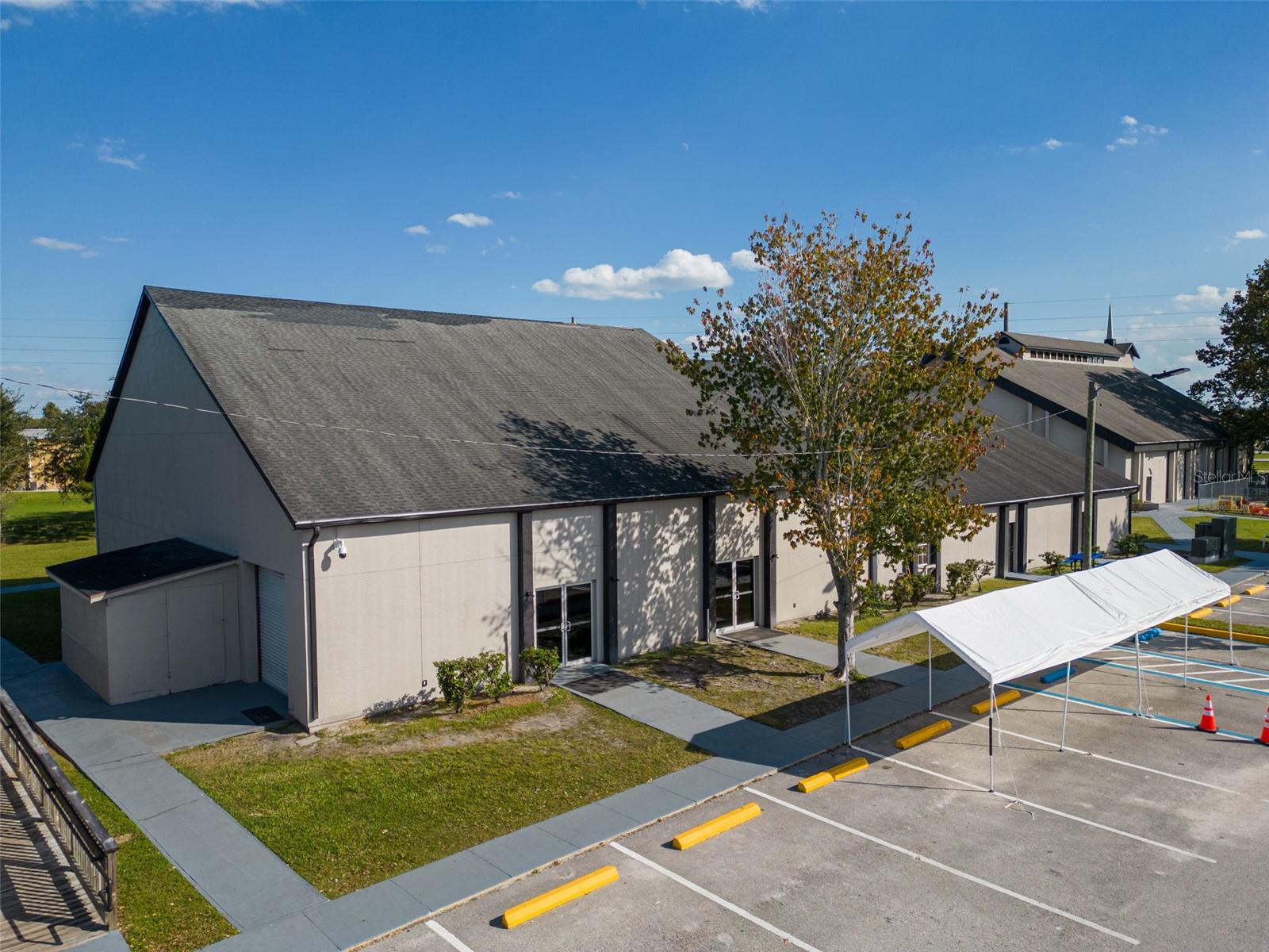 ACREAGE & UNREC - Commercial Sale