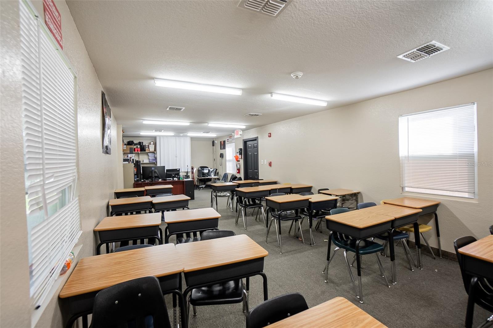 ACREAGE & UNREC - Commercial Sale