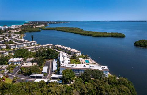 A home in LONGBOAT KEY