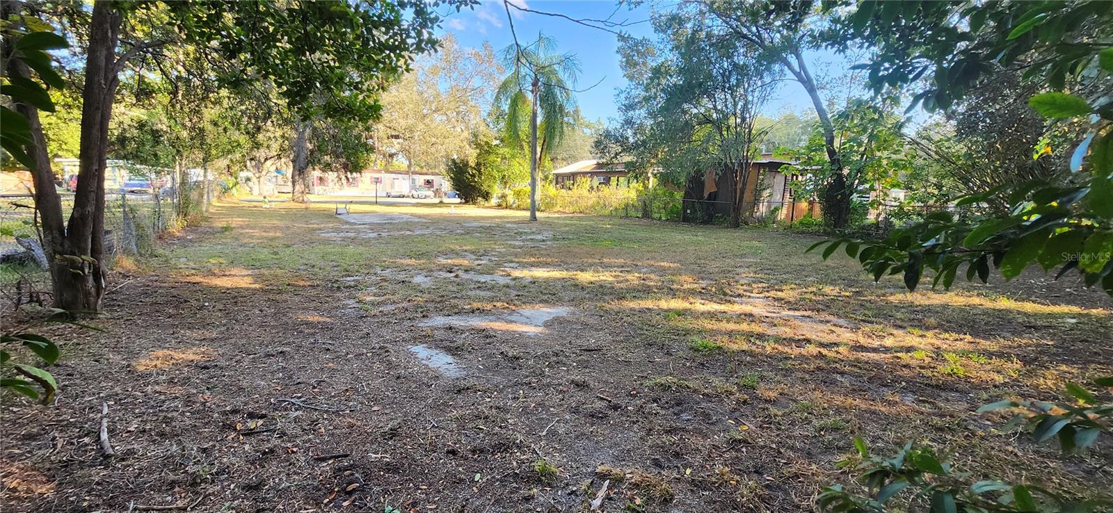 HILL N DALE UNREC REP - Land