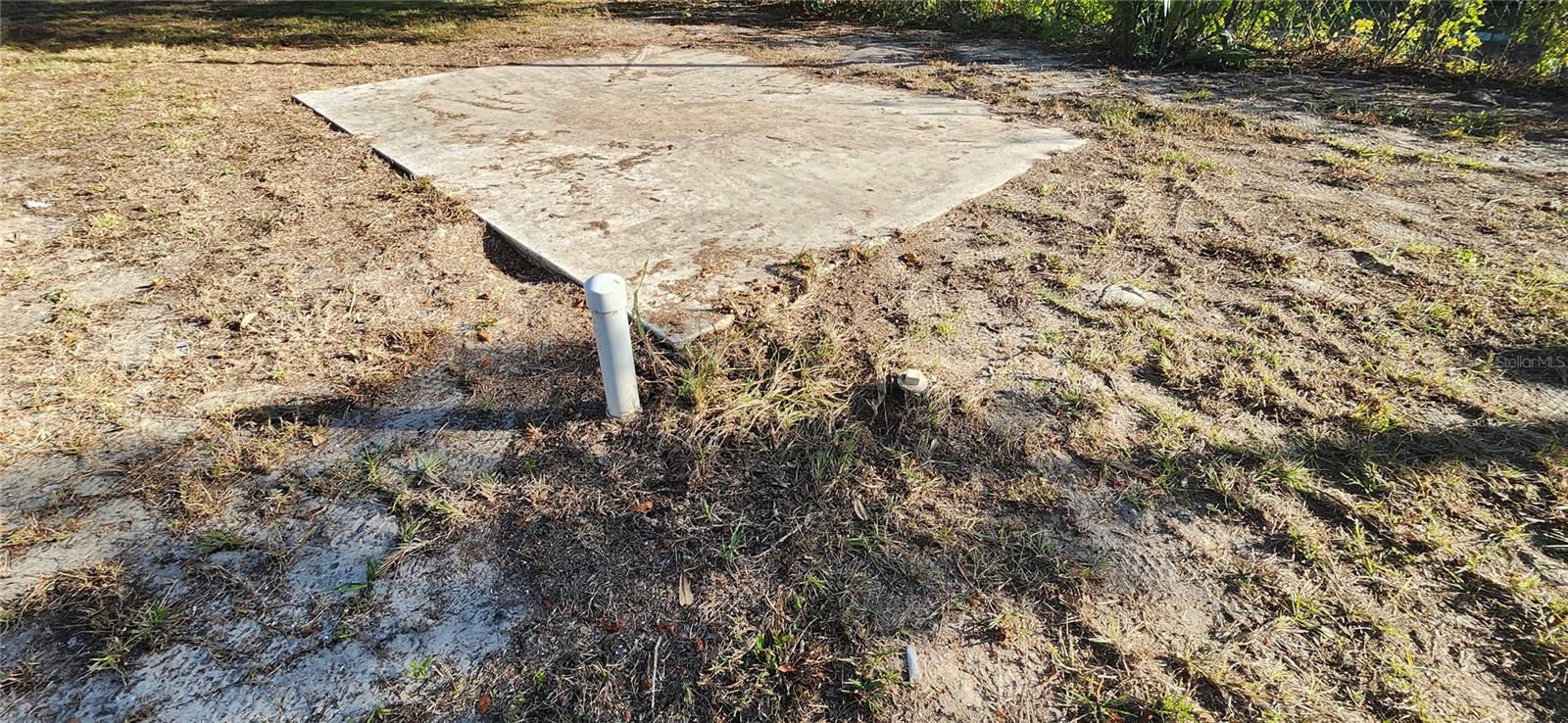 HILL N DALE UNREC REP - Land