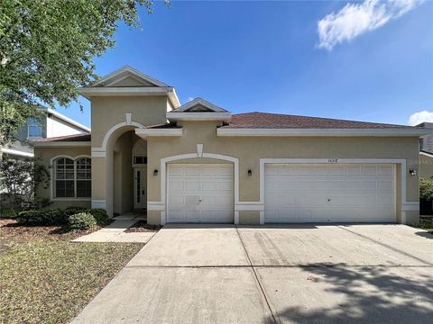 Photo of 16318 Bridgelawn Avenue, Lithia, FL 33547 (MLS # TB8439837)