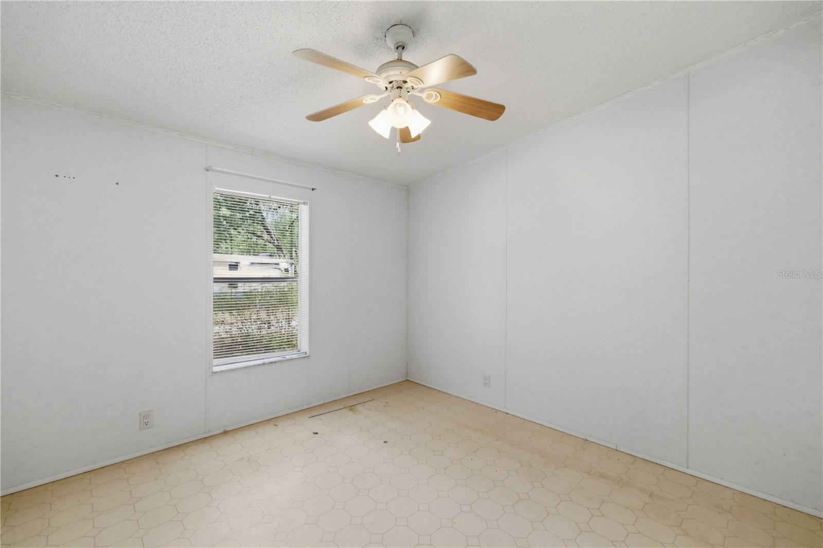 UNIT TWO MDWS - Residential