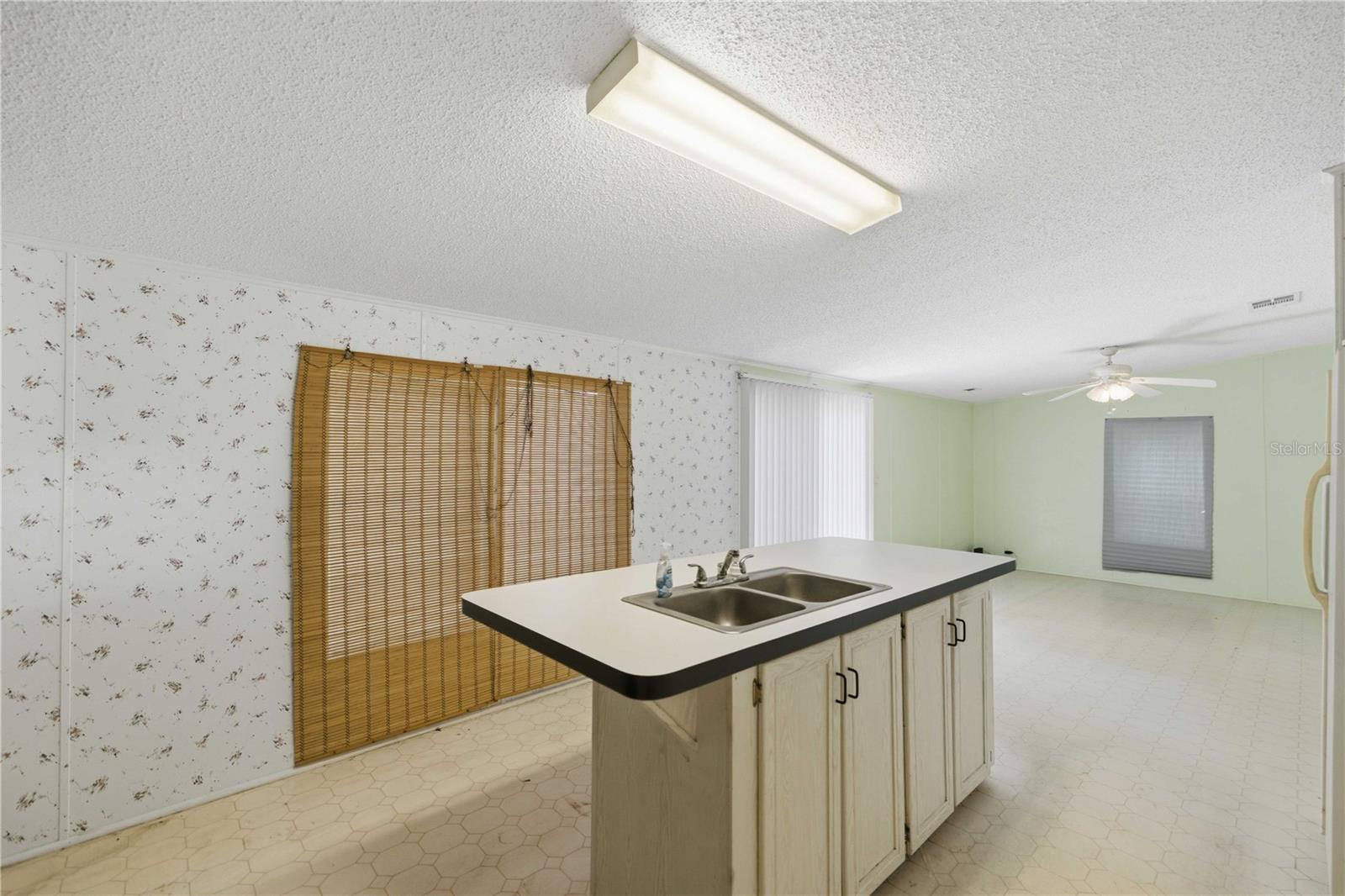 UNIT TWO MDWS - Residential