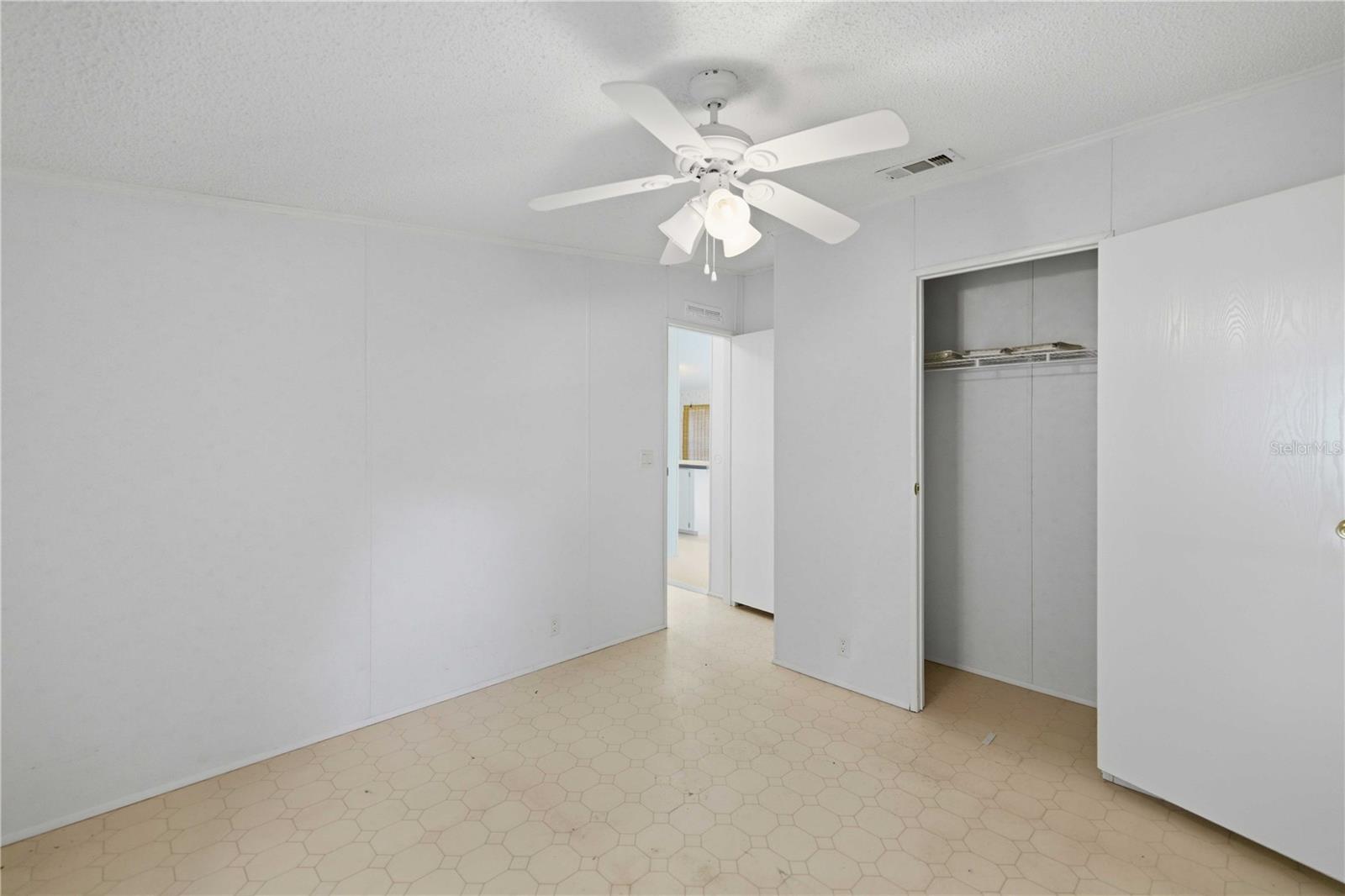 UNIT TWO MDWS - Residential