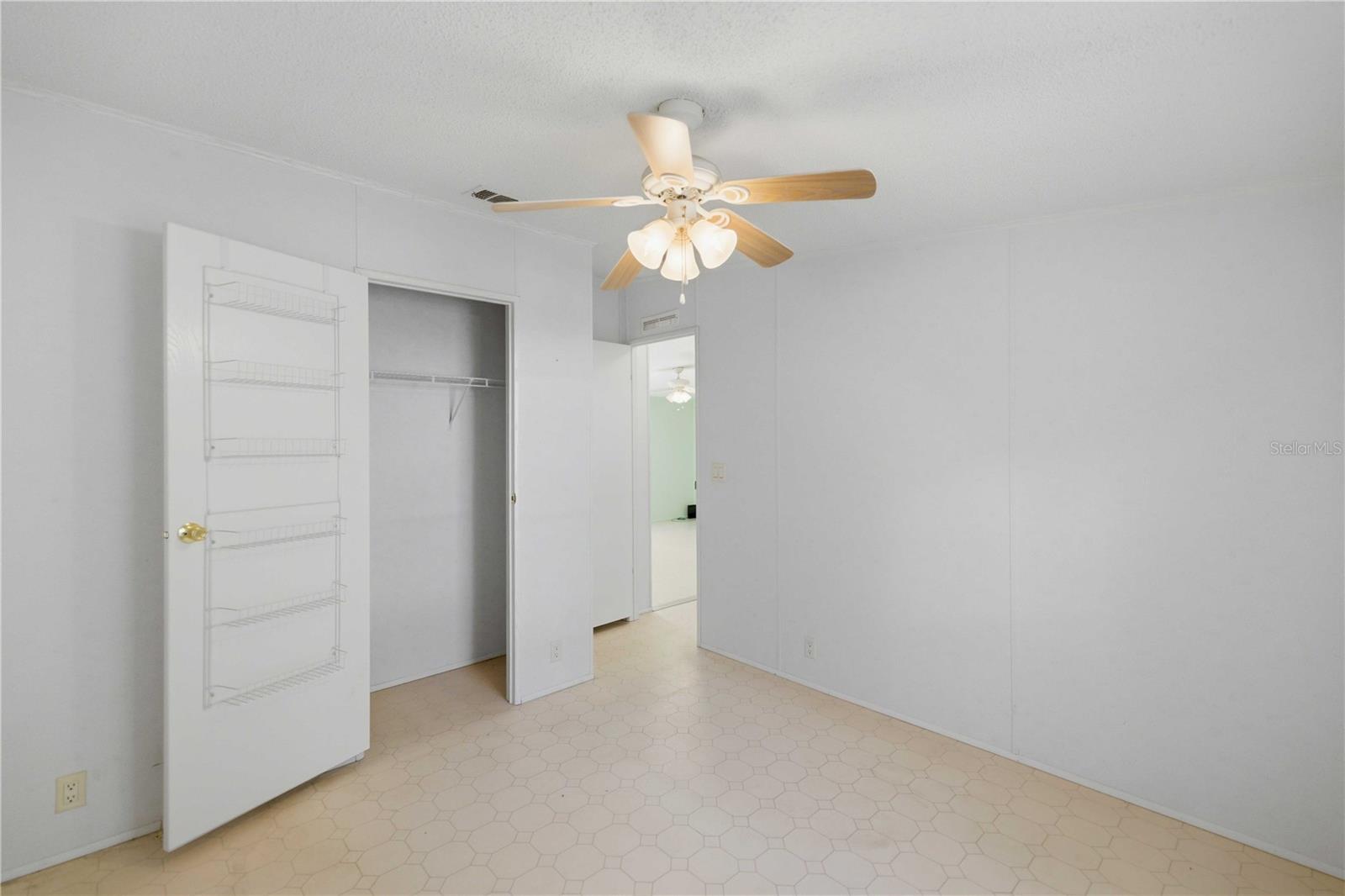 UNIT TWO MDWS - Residential