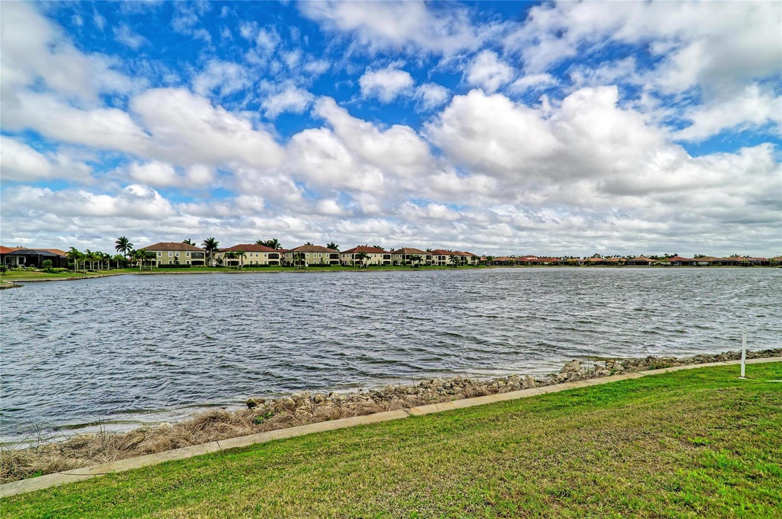 TOSCANA ISLES - Residential