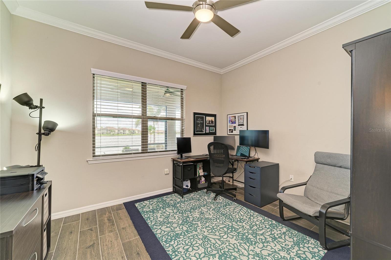 TOSCANA ISLES - Residential