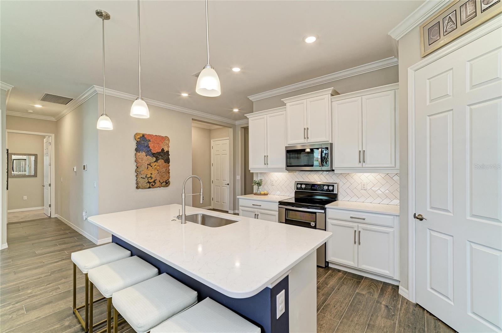 TOSCANA ISLES - Residential