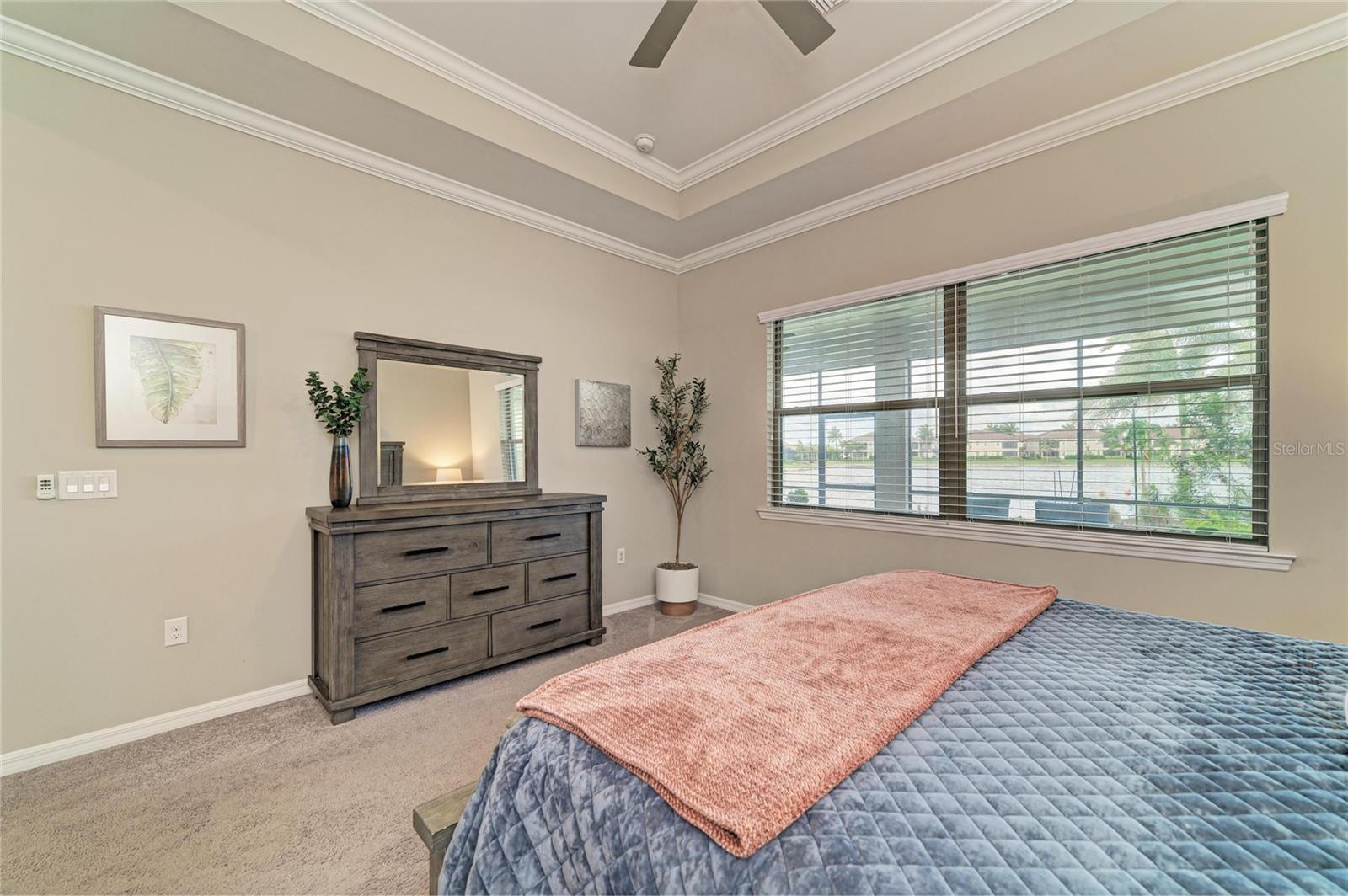 TOSCANA ISLES - Residential