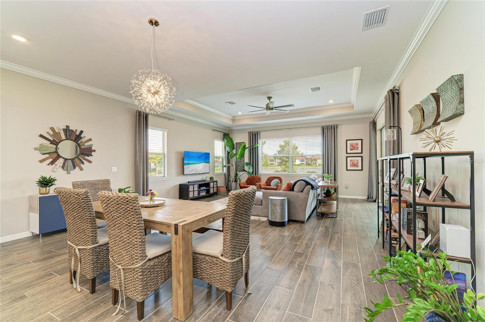 TOSCANA ISLES - Residential