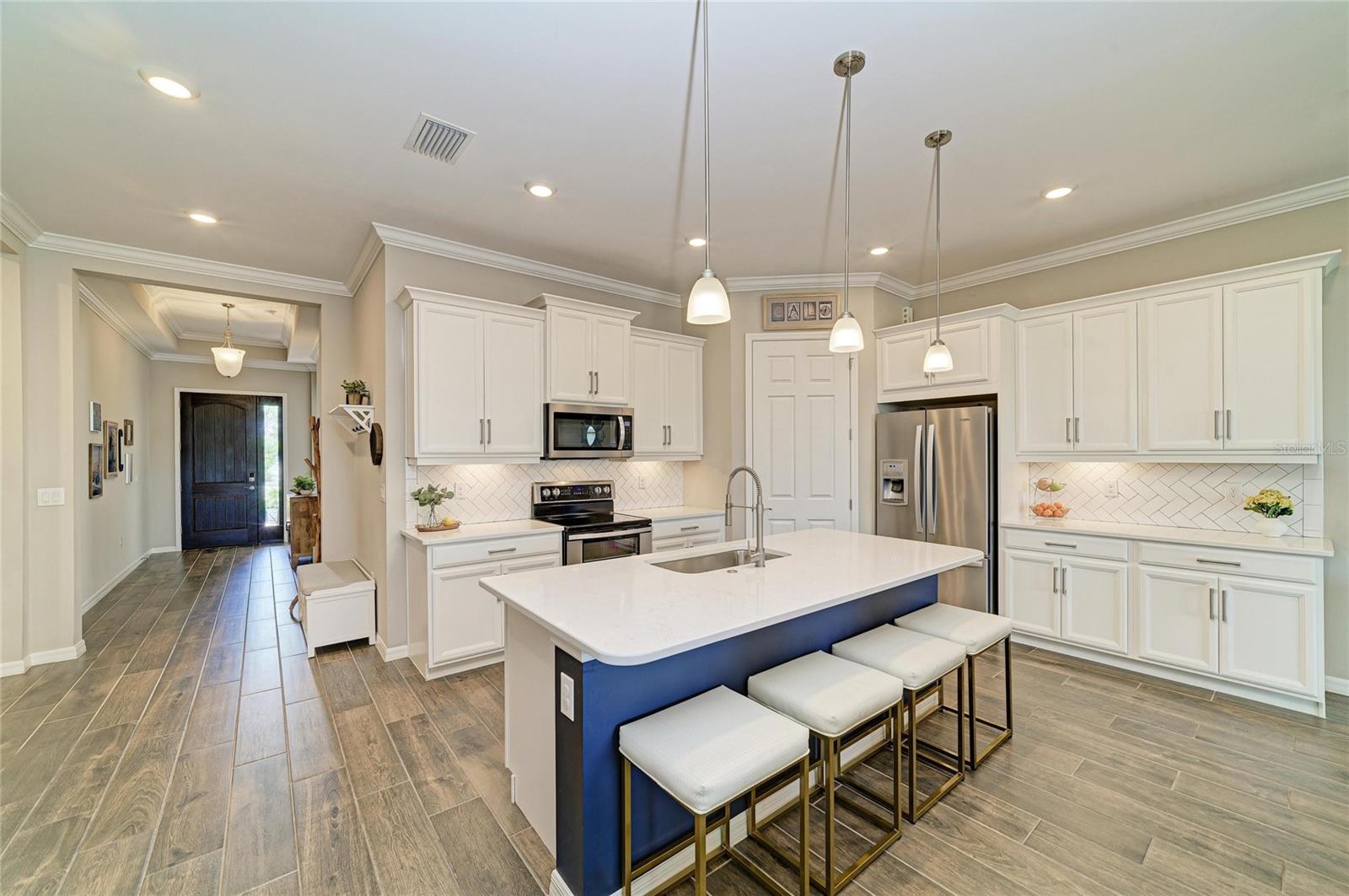 283 TOSCAVILLA BOULEVARD