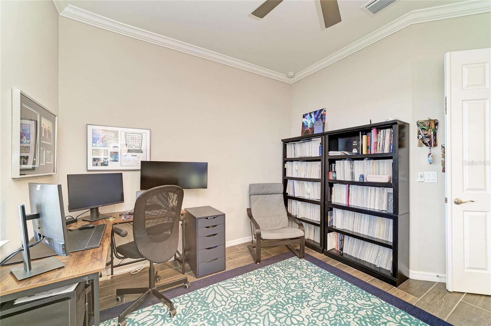 TOSCANA ISLES - Residential