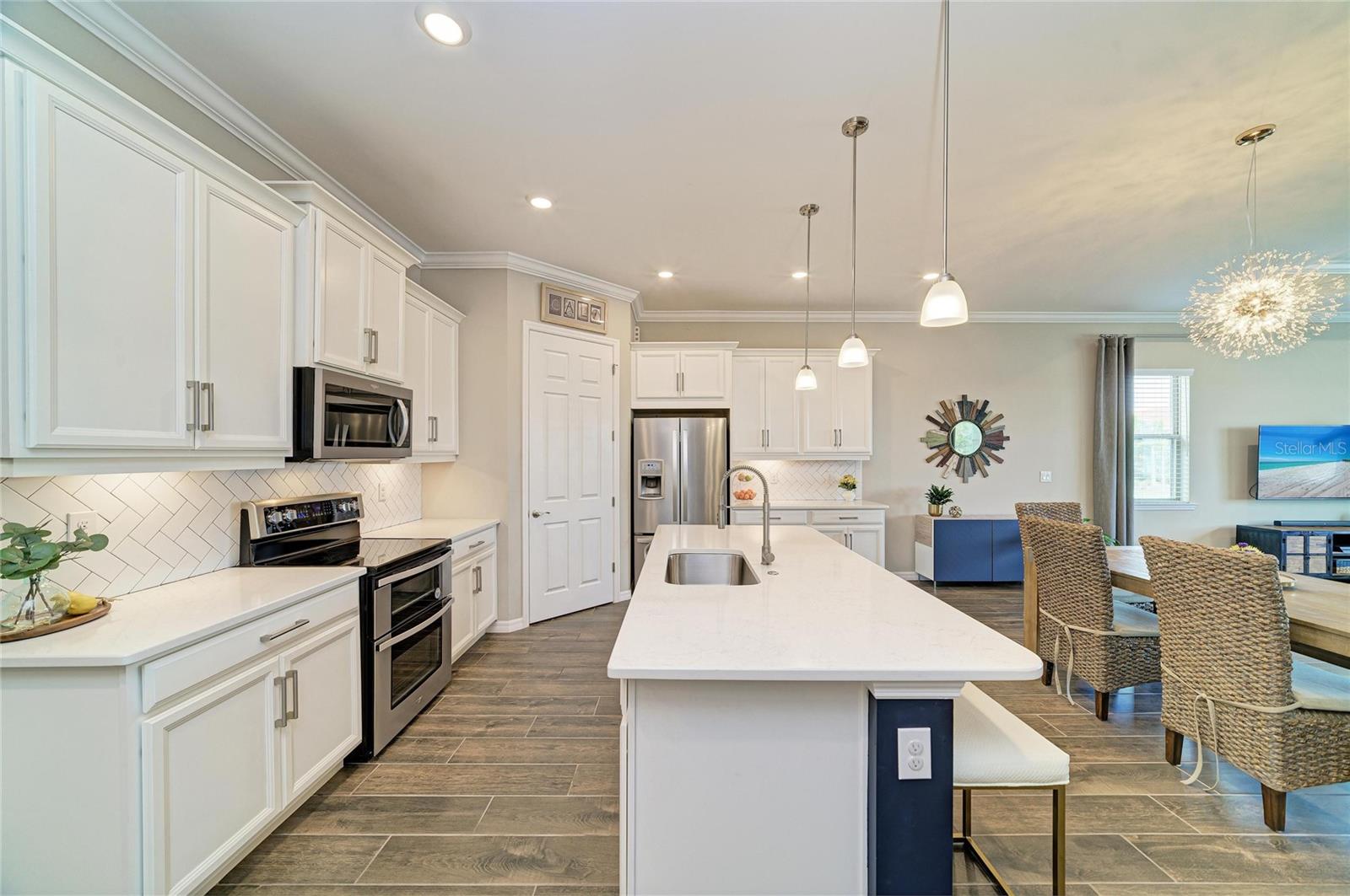 TOSCANA ISLES - Residential