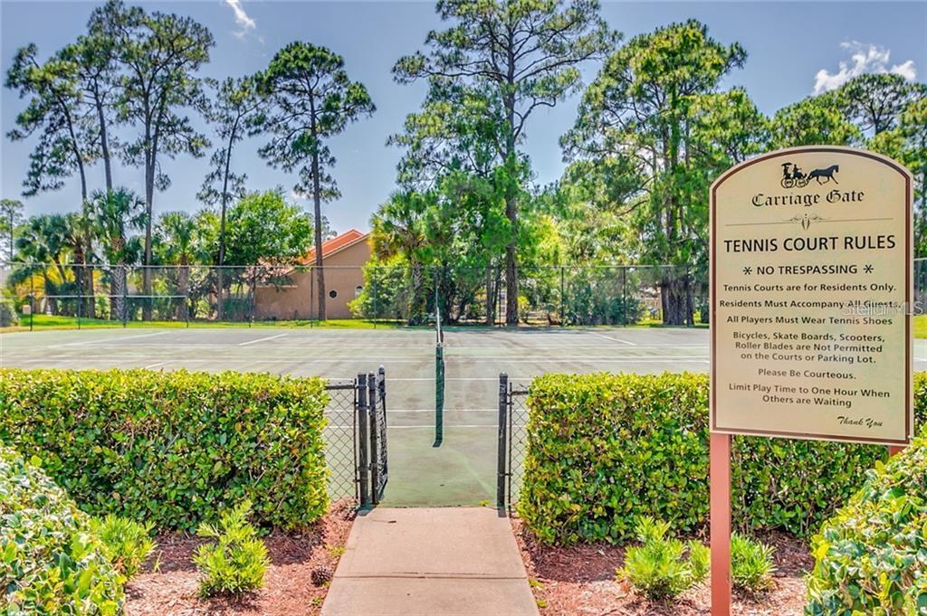 CARRIAGE GATE SUB - Residential Lease