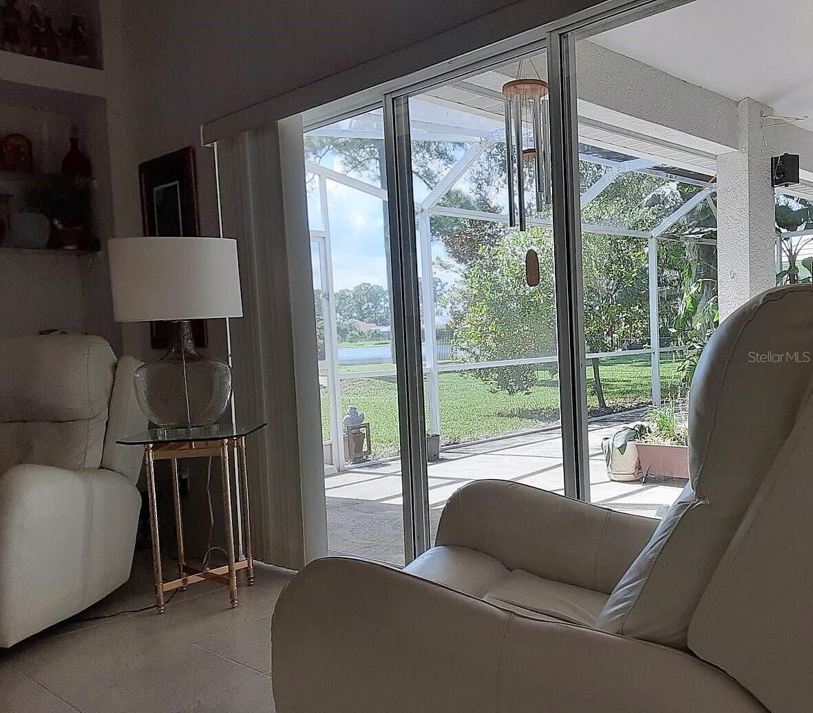 CARRIAGE GATE SUB - Residential Lease