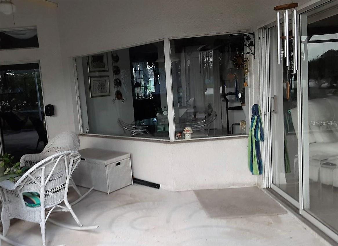 CARRIAGE GATE SUB - Residential Lease