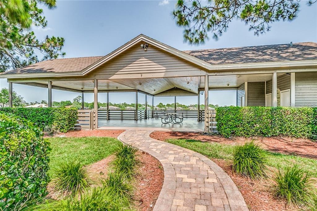 CARRIAGE GATE SUB - Residential Lease