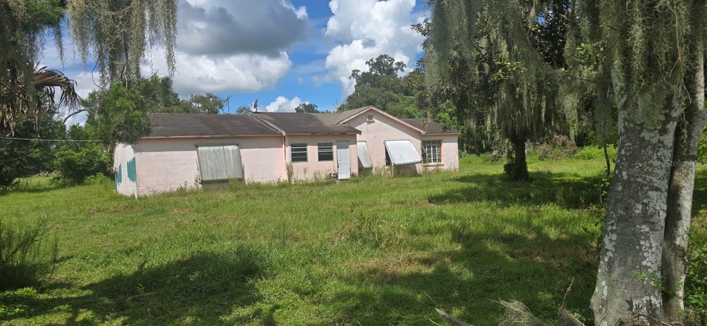 Photo of 4511 E Keysville Road, Lithia, FL 33547 (MLS # TB8545767)
