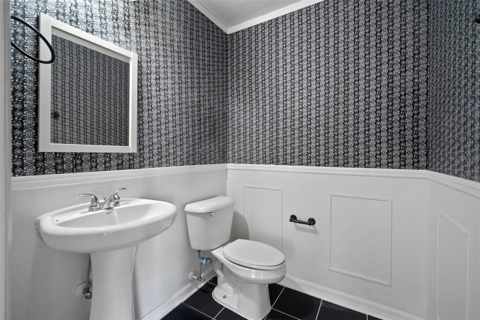 VENETIAN AT BAY PARK - Residential