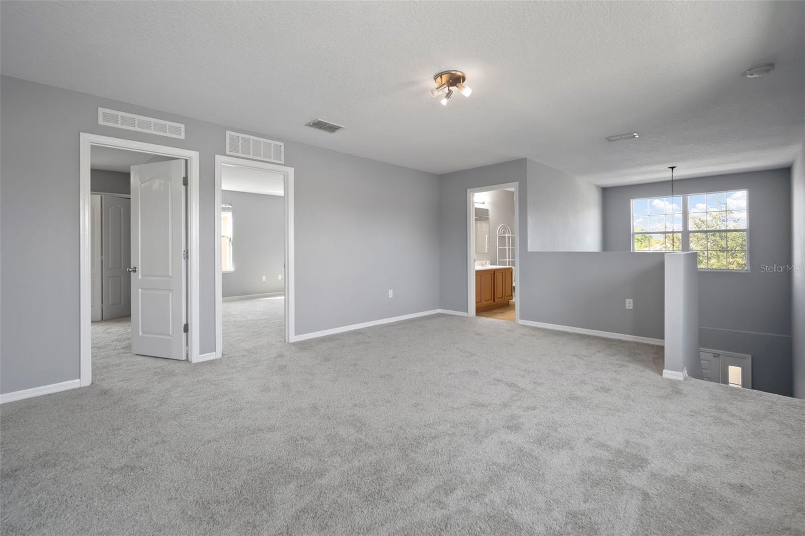 VENETIAN AT BAY PARK - Residential