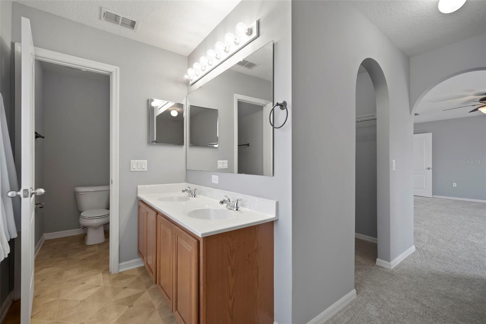 VENETIAN AT BAY PARK - Residential