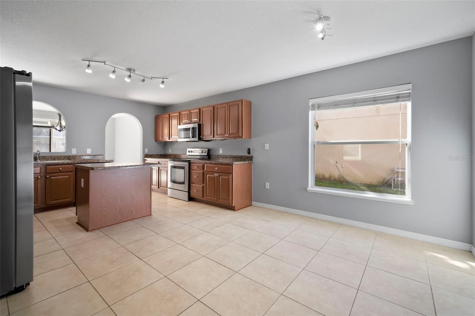 VENETIAN AT BAY PARK - Residential