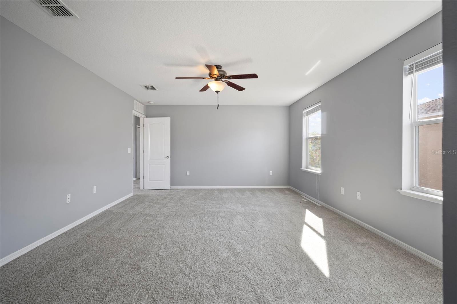 VENETIAN AT BAY PARK - Residential