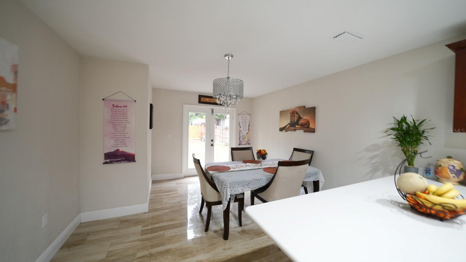 EDGEWOOD - Residential Lease