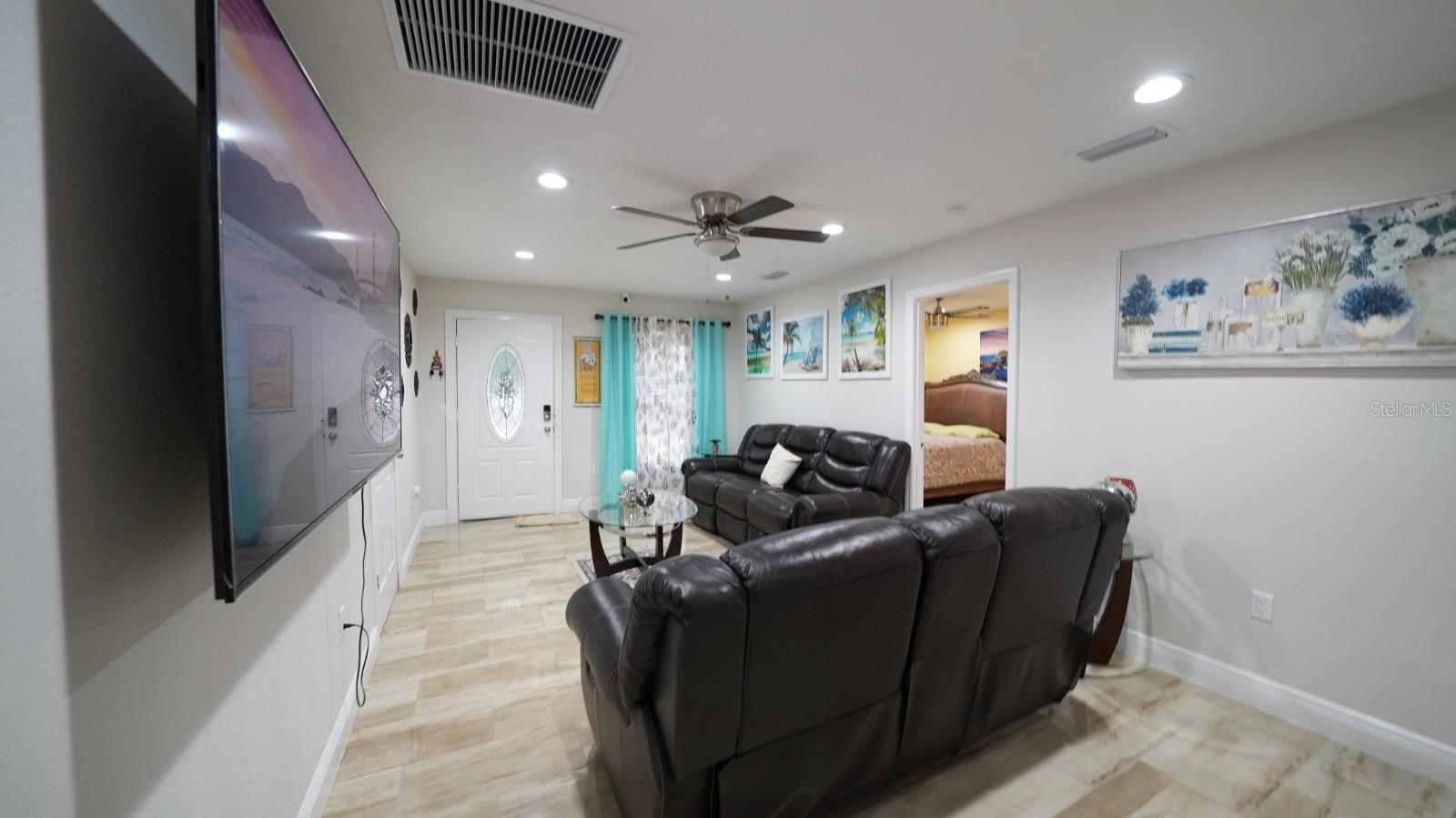 EDGEWOOD - Residential Lease