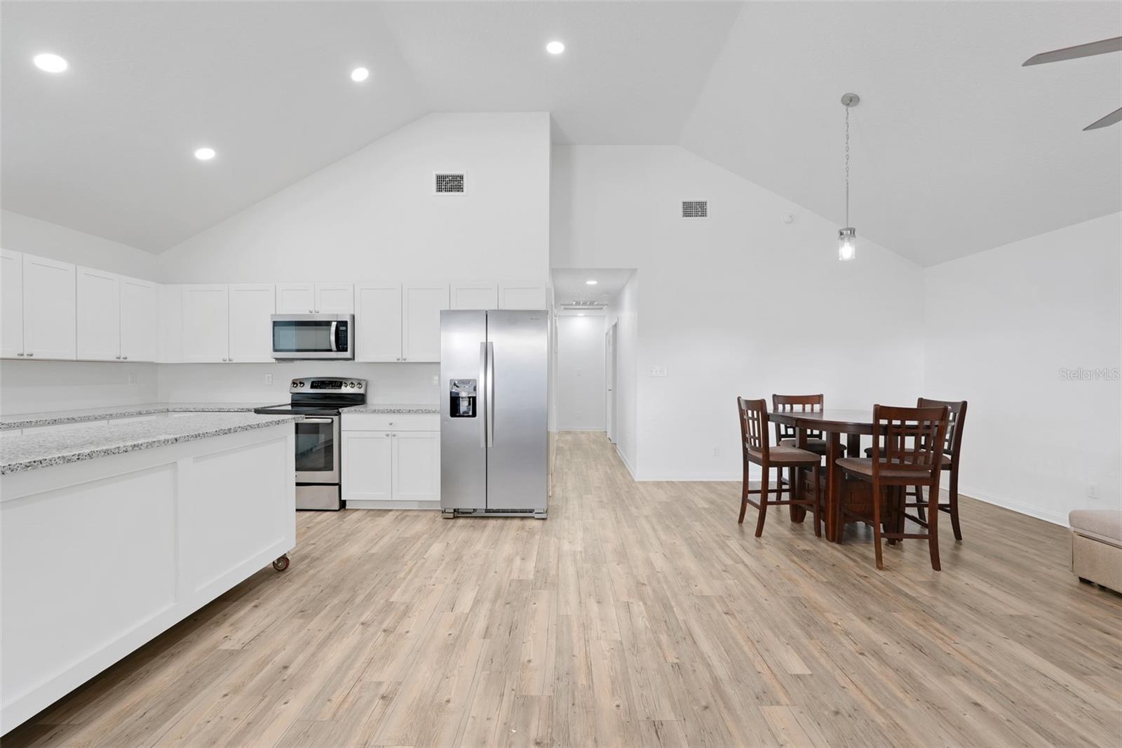 SOUTH SIDE - Residential