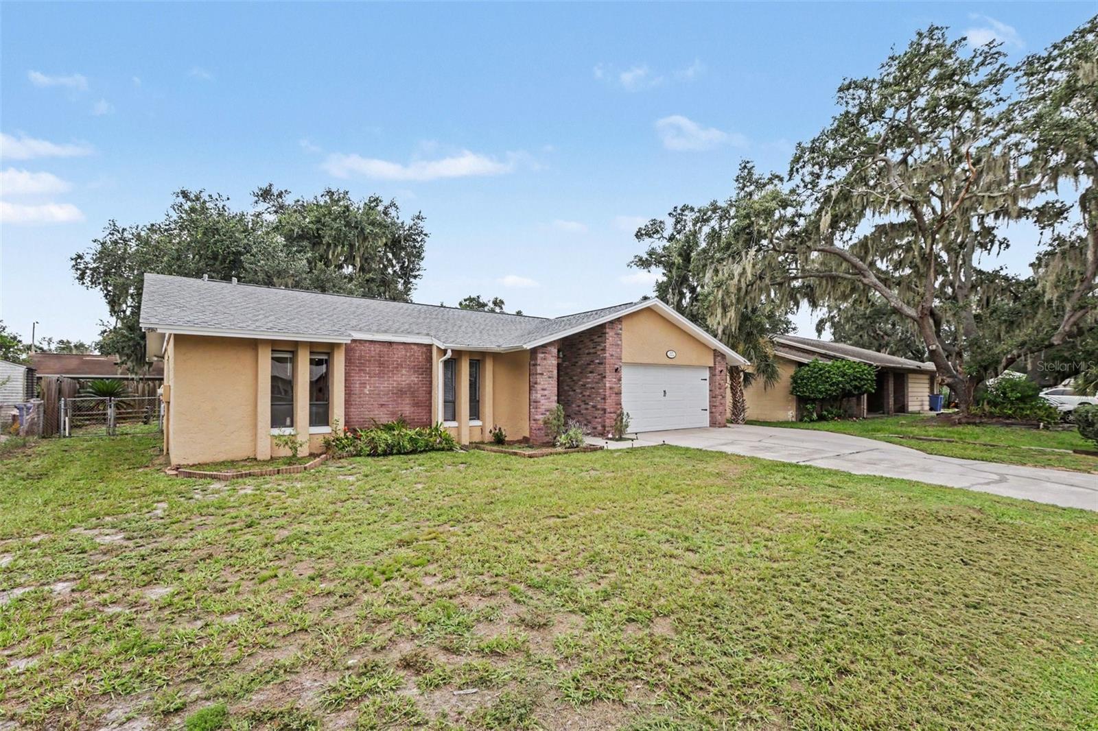 819 CROSSWINDS DRIVE