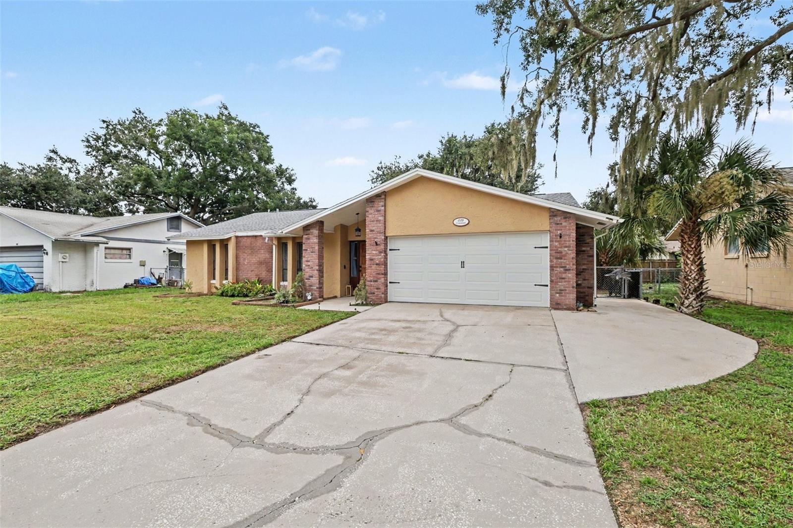 819 CROSSWINDS DRIVE