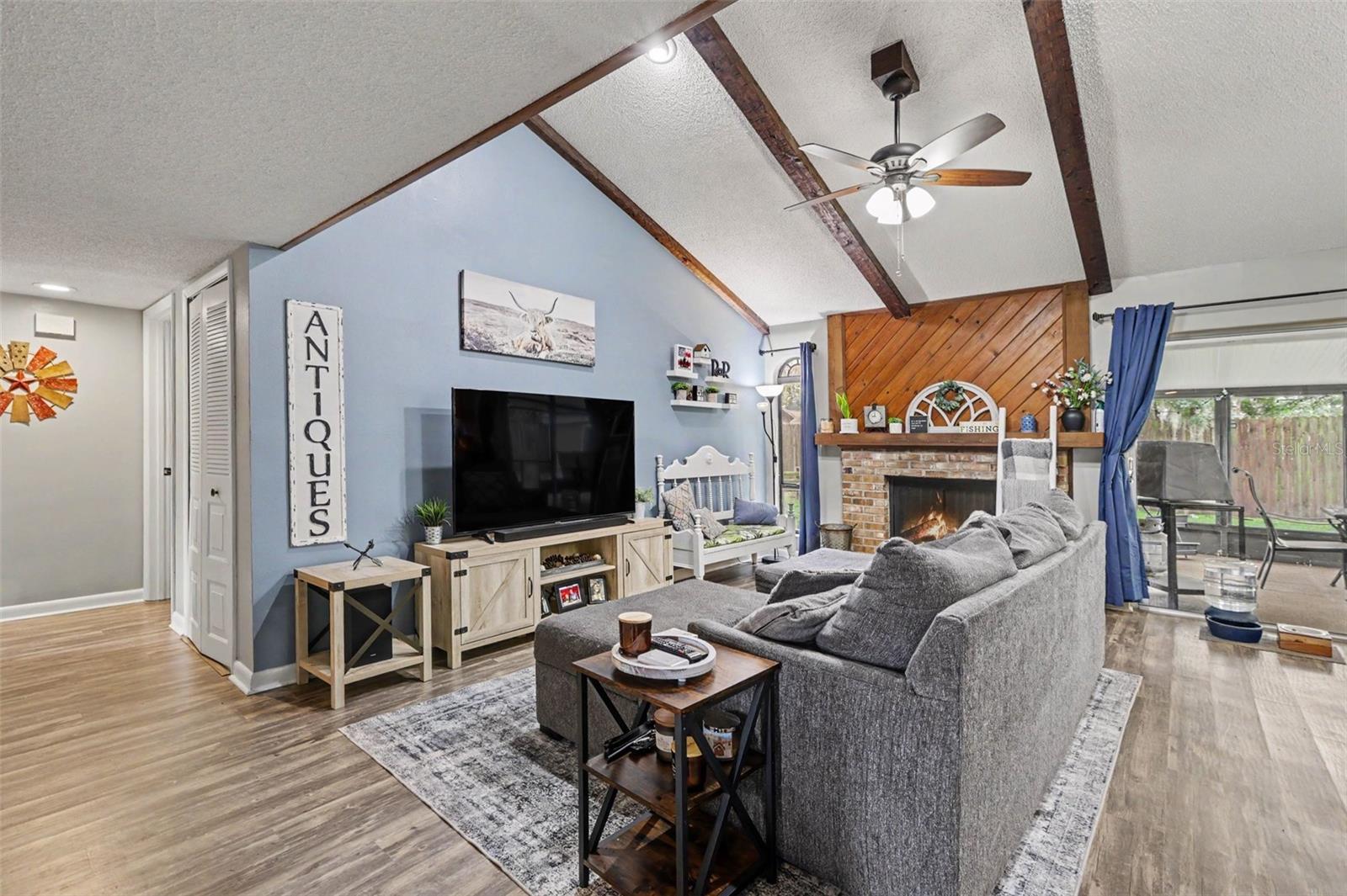 819 CROSSWINDS DRIVE