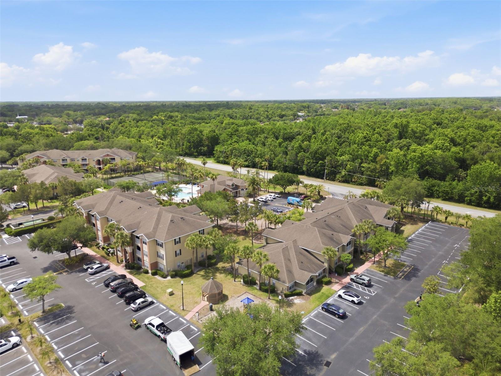 VILLAS AT LAKESIDE A CONDO - Residential