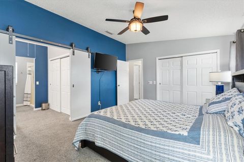 Tiny photo for 723 Heathrow Avenue, Lady Lake, FL 32159 (MLS # G5113691)