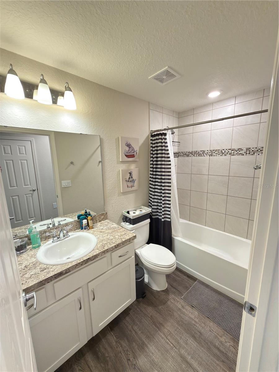 SUMMERVIEW XING - Residential