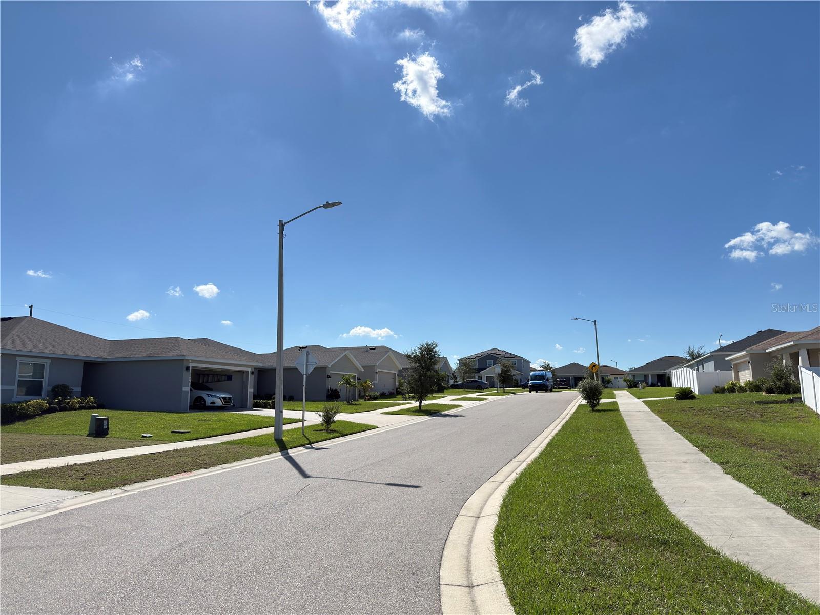 SUMMERVIEW XING - Residential