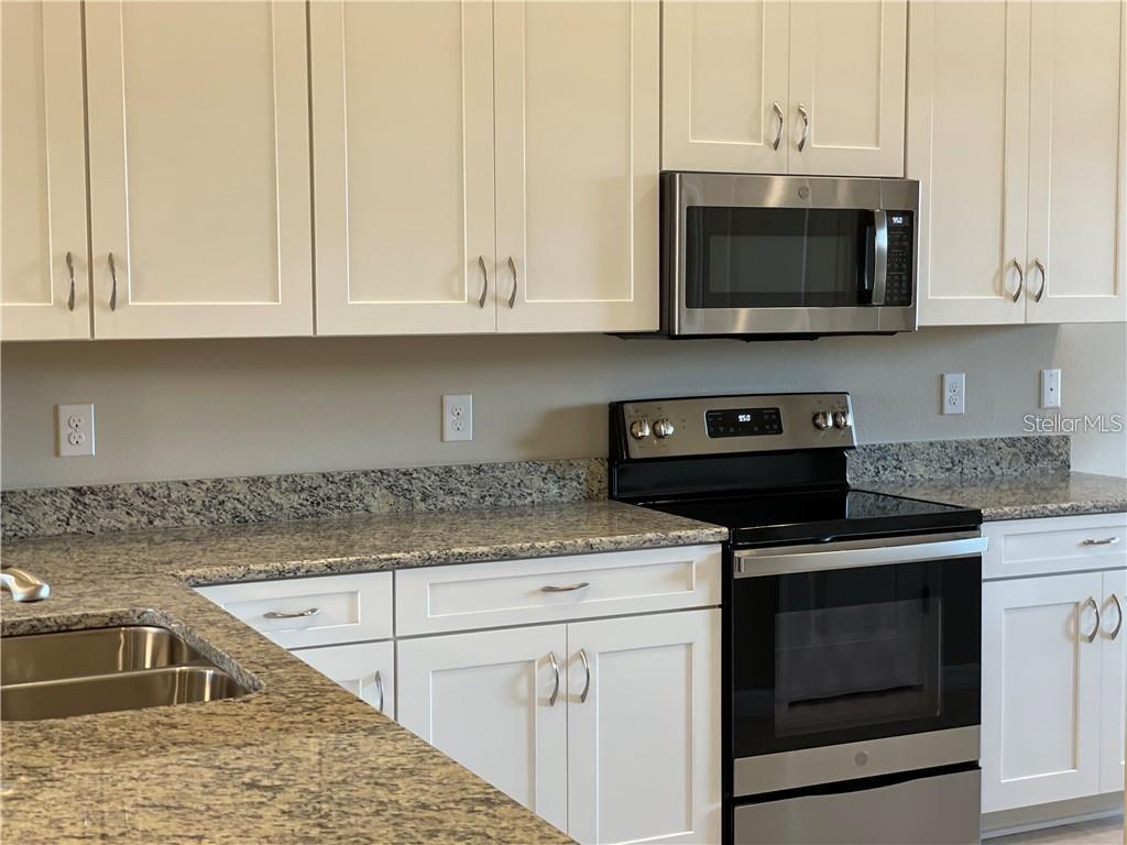 BACCIANO IV AT ESPLANADE LAKEWOOD RANCH - Residential Lease
