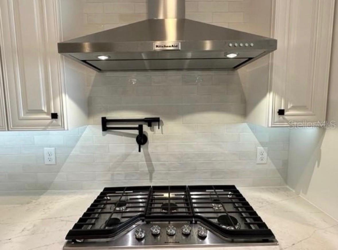 BELLA COLLINA WEST SUB - Residential