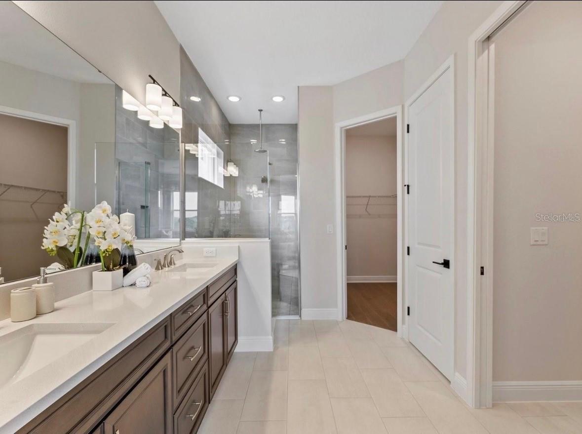 BELLA COLLINA WEST SUB - Residential