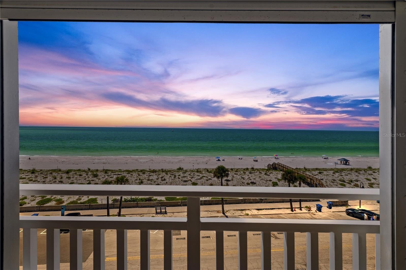 555 GULF WAY 6S