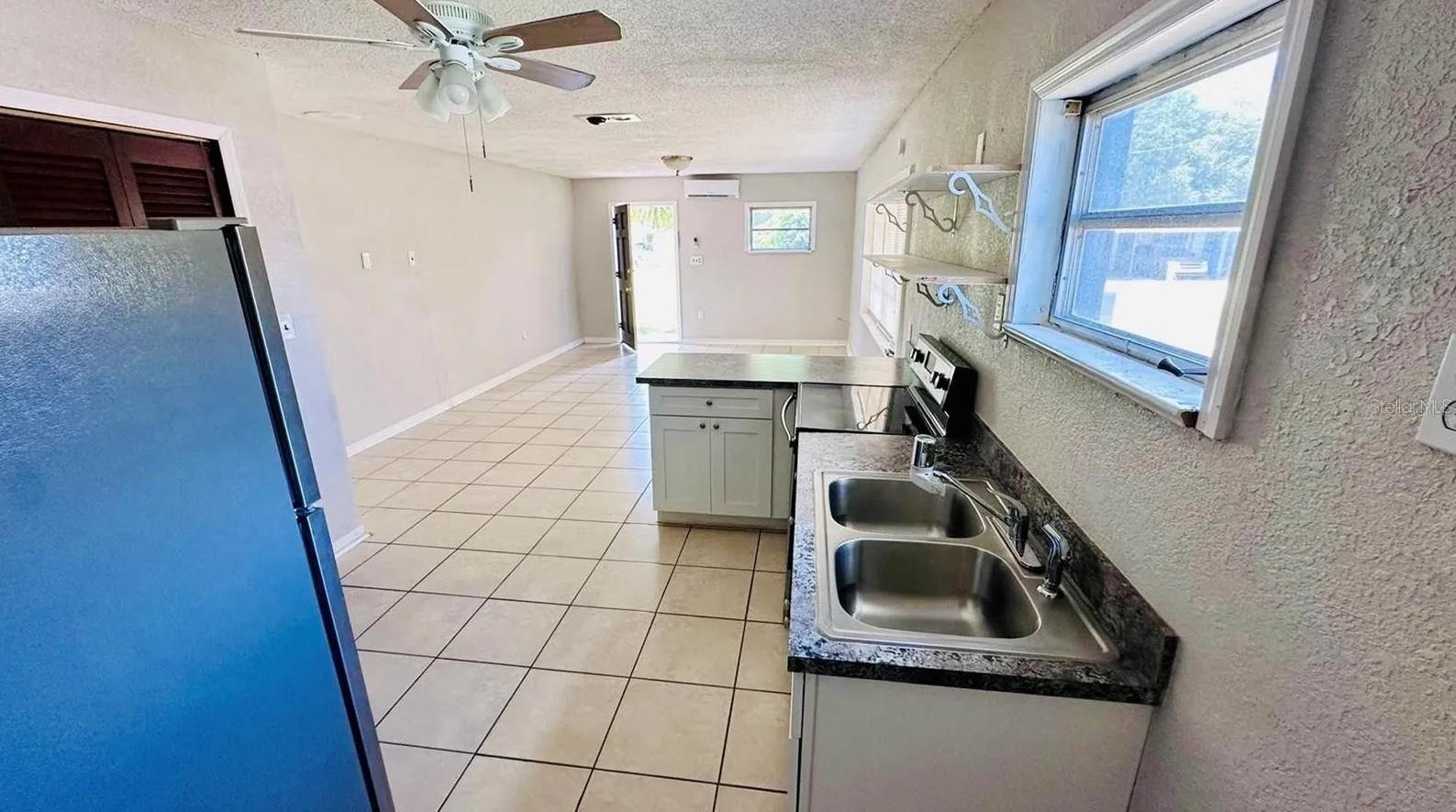 LAKEWOOD PARK - Residential Income