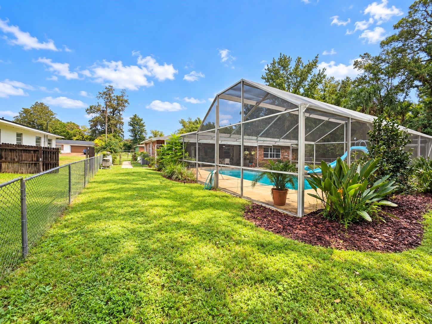 2248 TROPICAL TERRACE