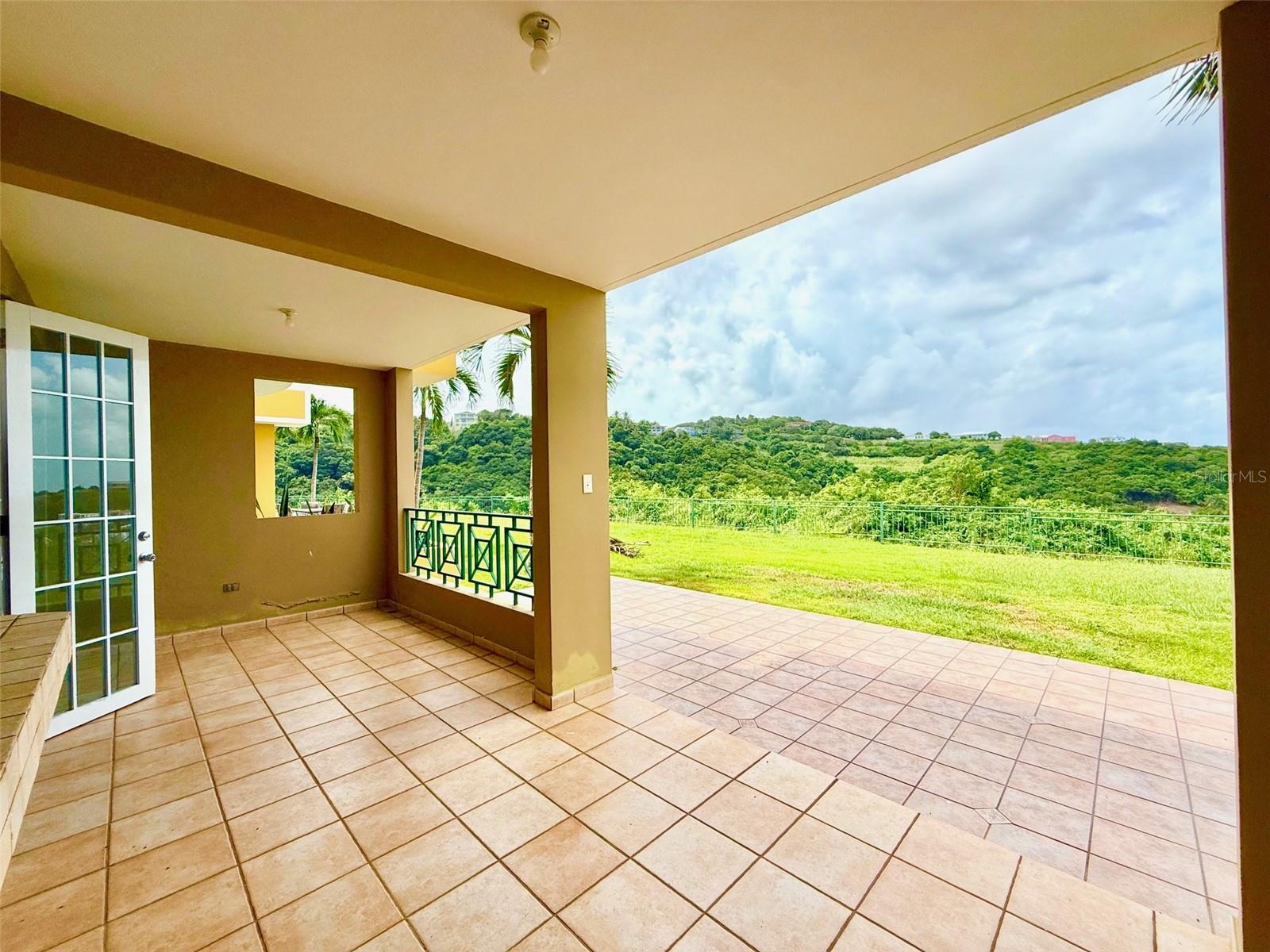 COSTA DORADA II - Residential