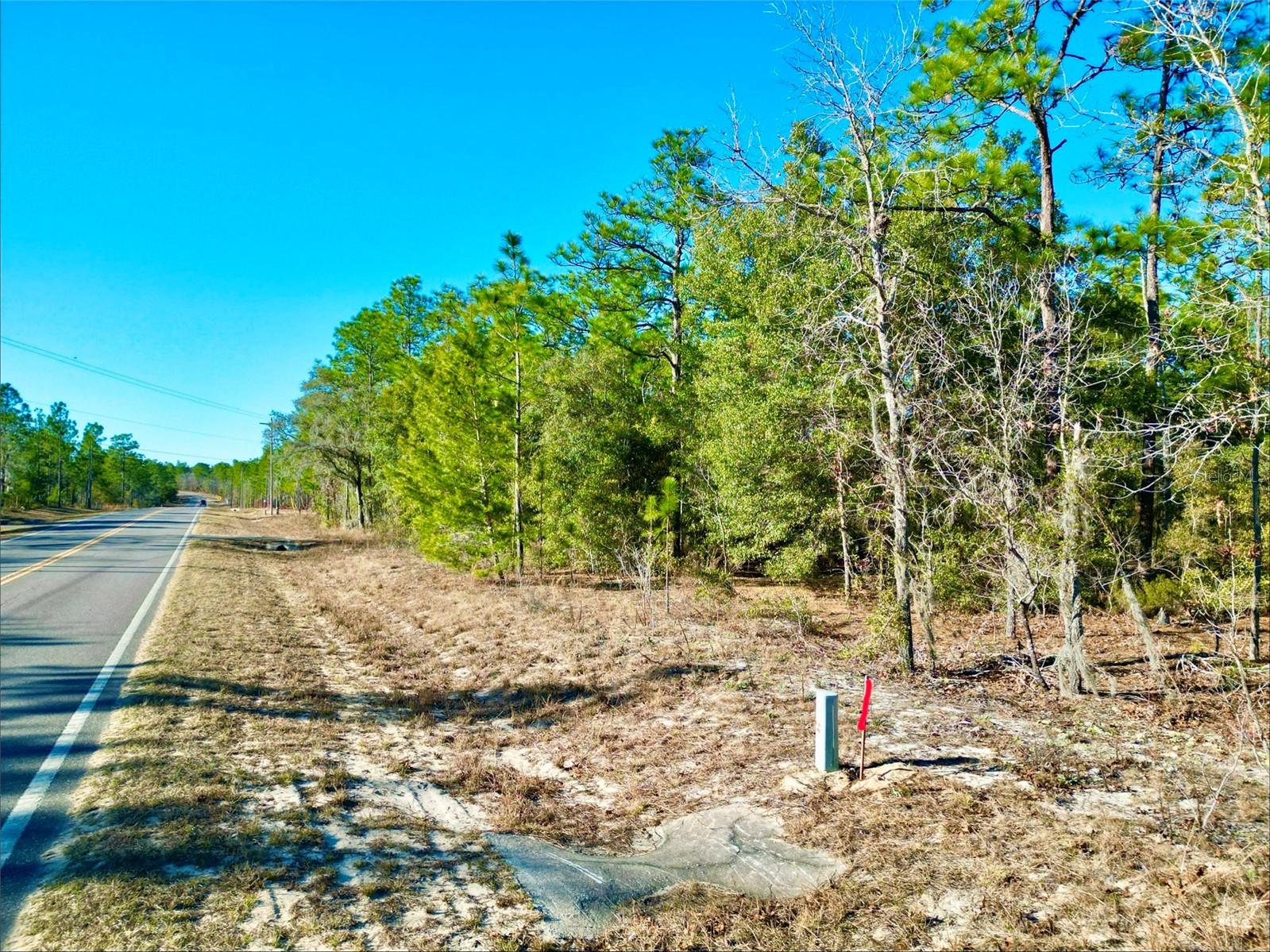 MELROSE LANDING - Land