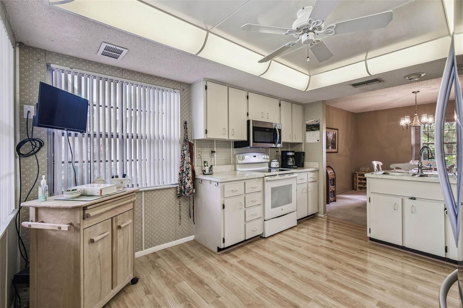 BEACON WOODS FAIRVIEW VILLAGE - Residential